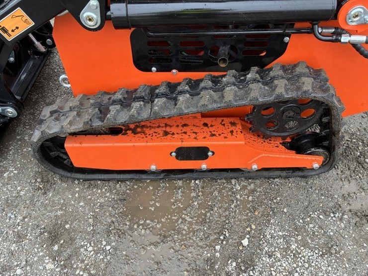 2025-sdlool-sl36c-skid-steer-loader-image-8