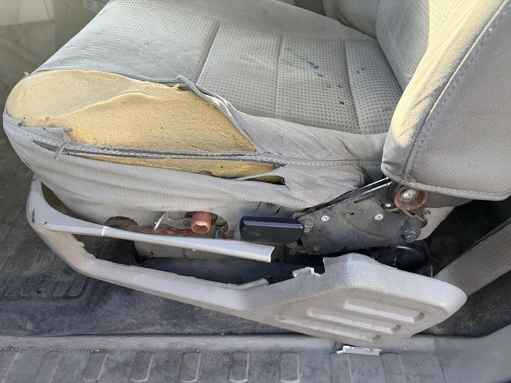 2008-ford-f250-image-16