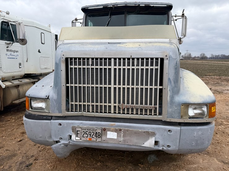 1990-international-9400-image-31