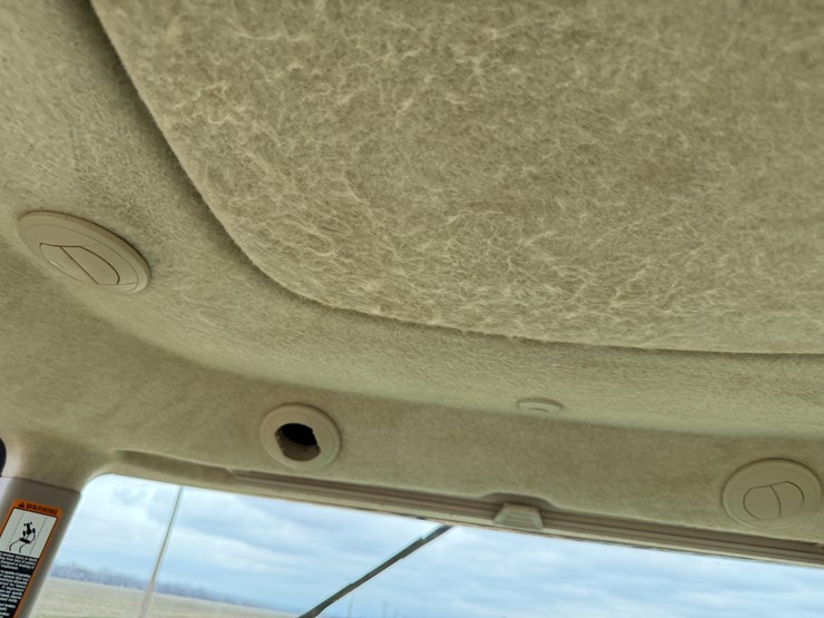 2017-john-deere-8270r-image-65