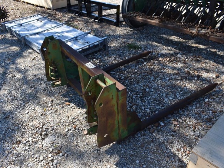 loader-hay-spear-image-1