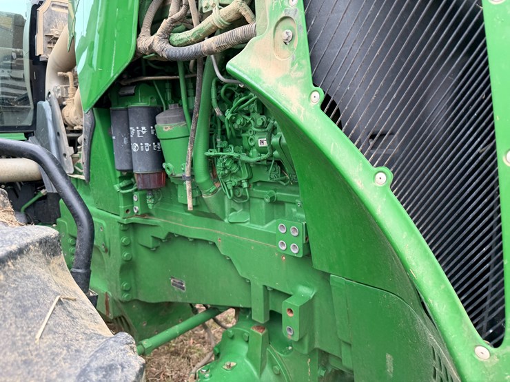 #38653-•-2017-john-deere-8270r-mfwd-tractor-image-50