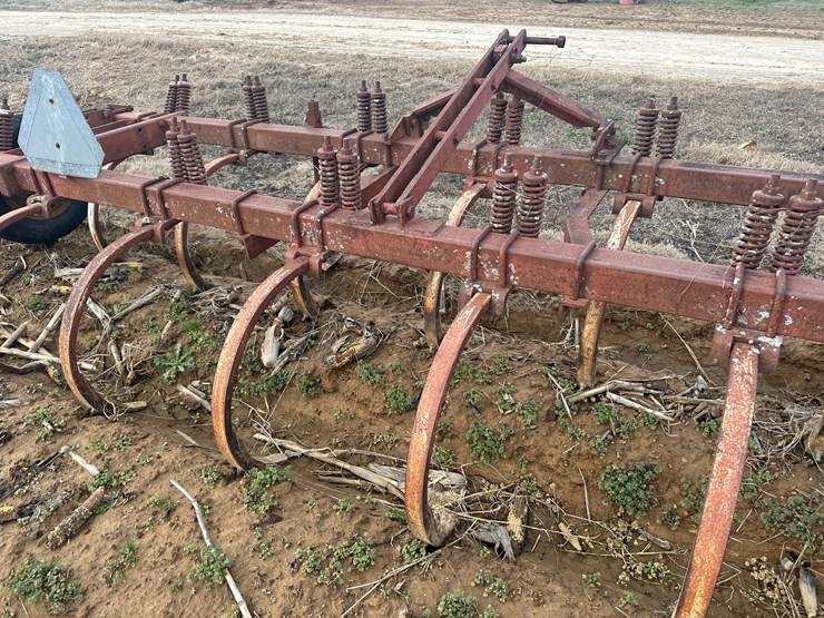 #38726-•-14'-chisel-plow-image-13