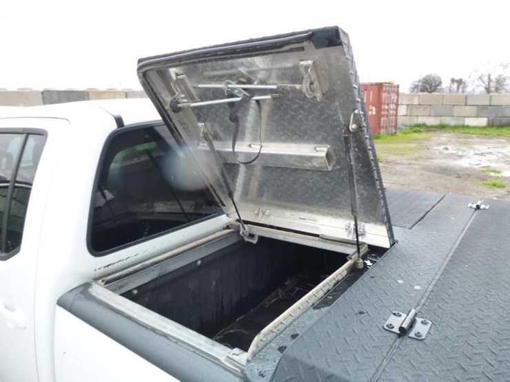 2016-nissan-frontier-image-22