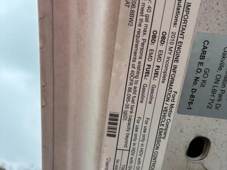 2010-ford-f550-image-8