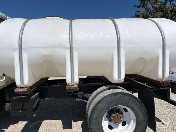 2010-international-durastar-4300-image-17