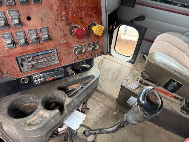 1996-international-9400-image-68