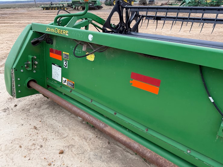 2012-john-deere-630f-image-12