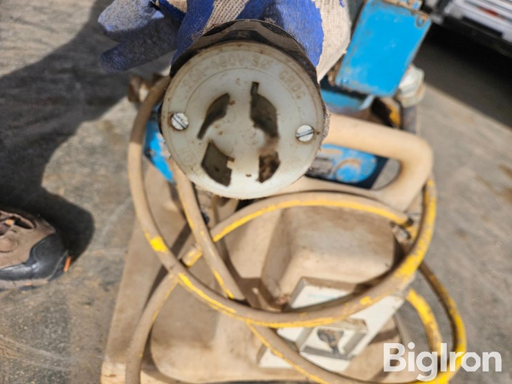 neptune-c-567-s-ac-3ph-proportioning-pump-image-2