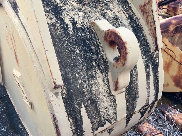 23”-hensley-bucket-image-11