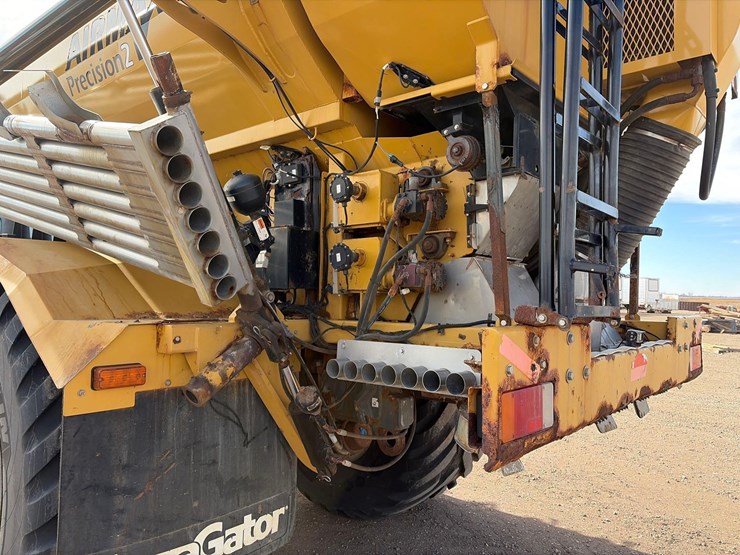 2016-agco-terragator-9300-image-16