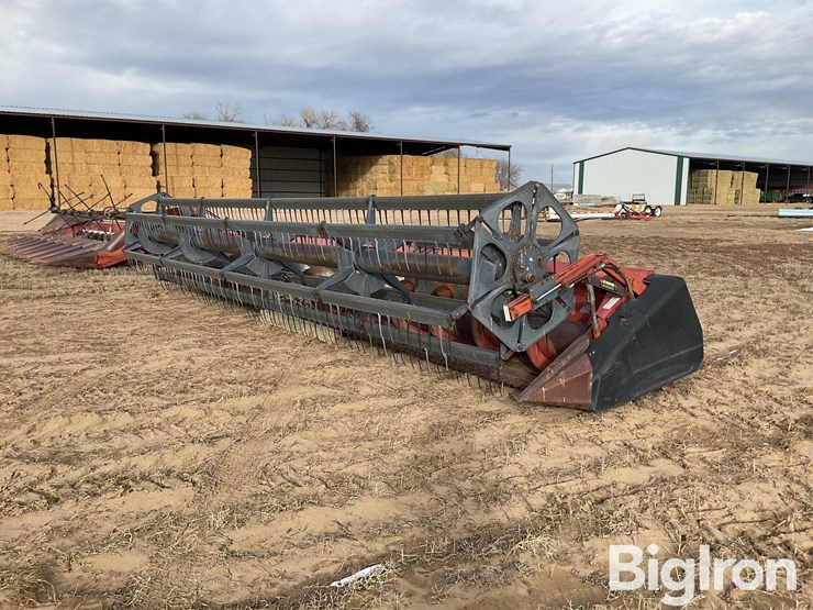 1988-case-ih-1010-image-1