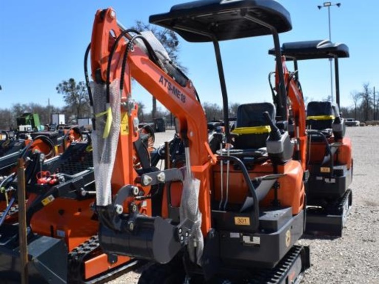 ats-me18-mini-excavator-(serial-#-2511145932xx)-image-1