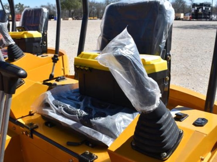 ats-rt15r-mini-excavator-(serial-#-25121634)-image-7