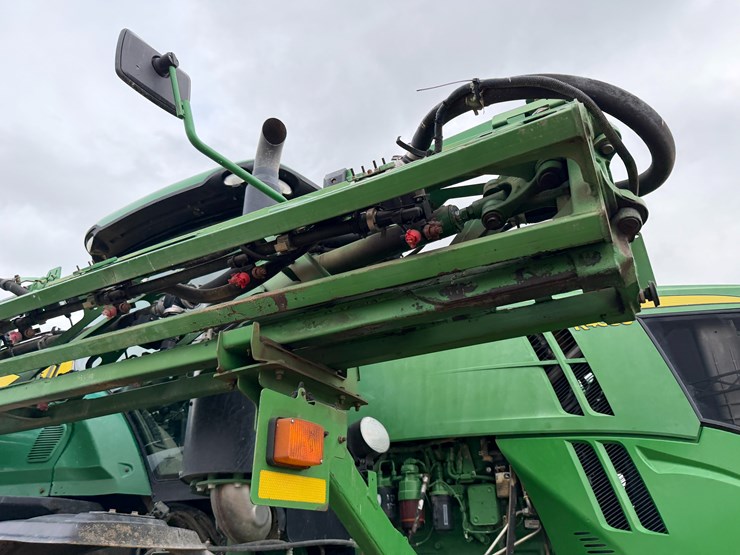 2015-john-deere-r4030-image-52