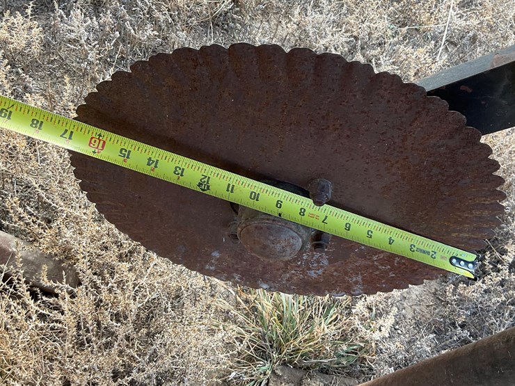 3-pt-in-line-ripper-image-19