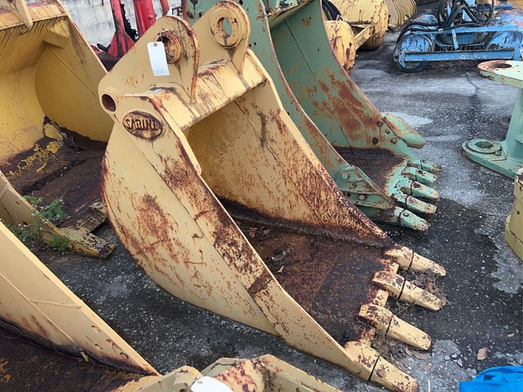 32”-sabine-bucket-image-1