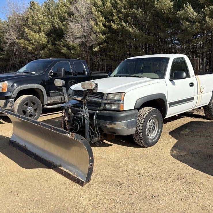 2004 Chevrolet Silverado Truck