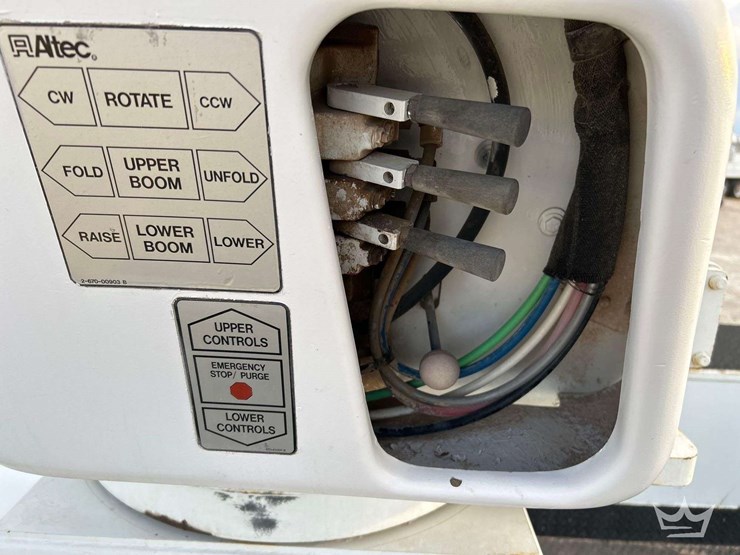 2004-international-durastar-4300-image-33