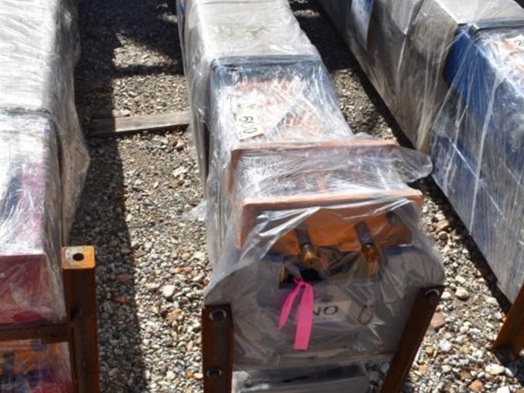 2-post-car-lift-image-1