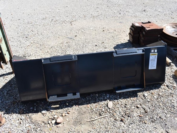 5'-skid-steer-bucket-image-2