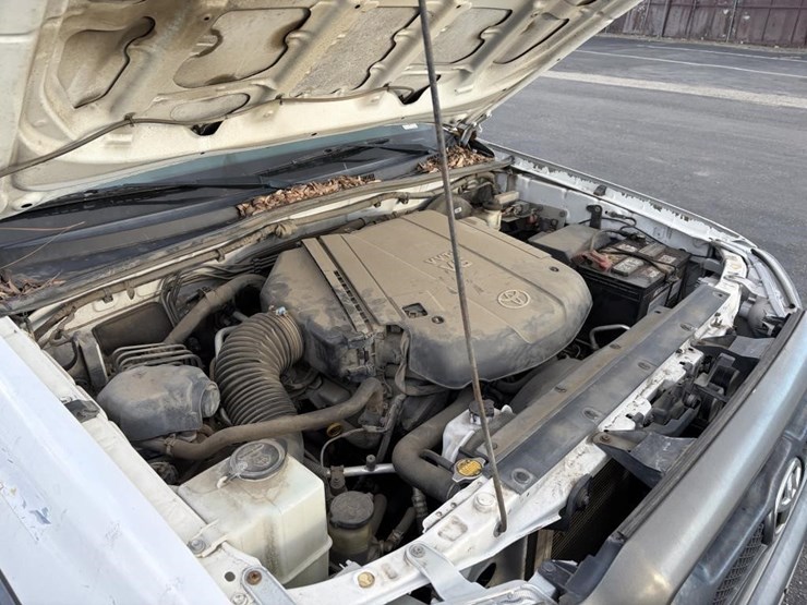 2013-toyota-tacoma-image-7