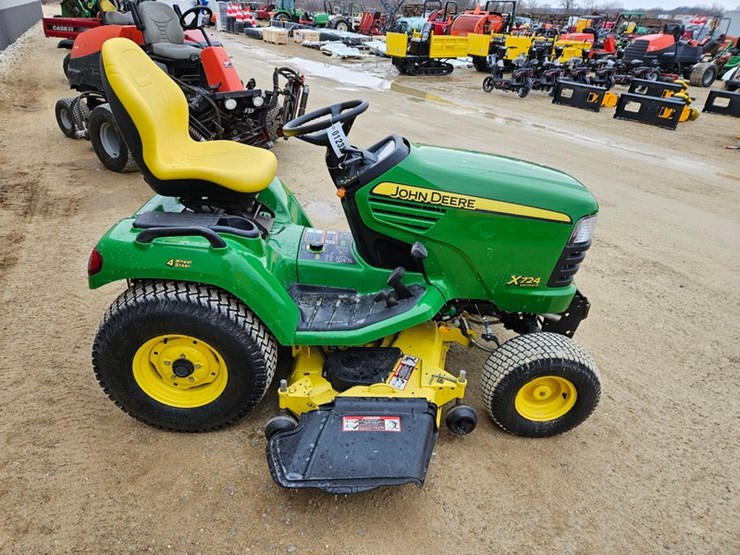 2011-john-deere-x724-image-6