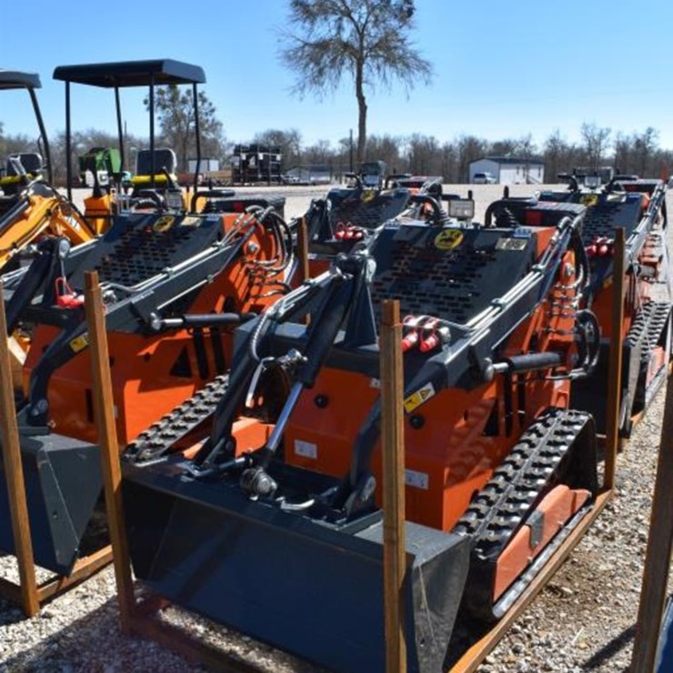 ATS-T460 MINI SKID STEER (SERIAL # 2510293A0254)