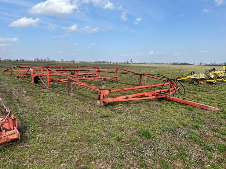 #38704-•-brandt-88-16'x50'-float-image-2