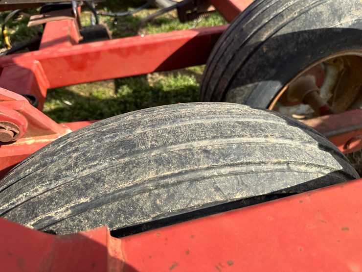 case-ih-4300-image-12