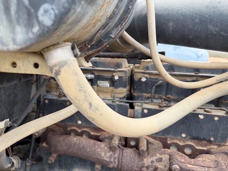 1996-international-9400-image-61