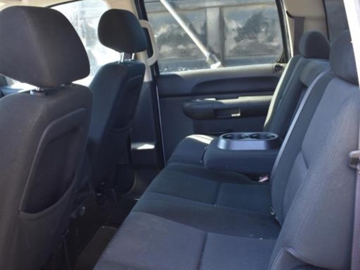 2011-gmc-1500-image-8