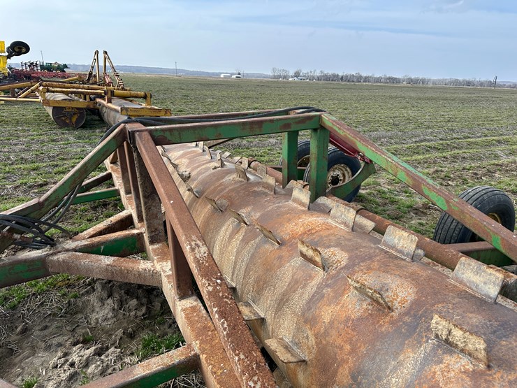 #38711-•-22'-stubble-roller-image-26