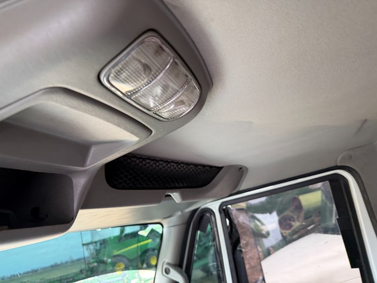 2016-international-prostar-image-66