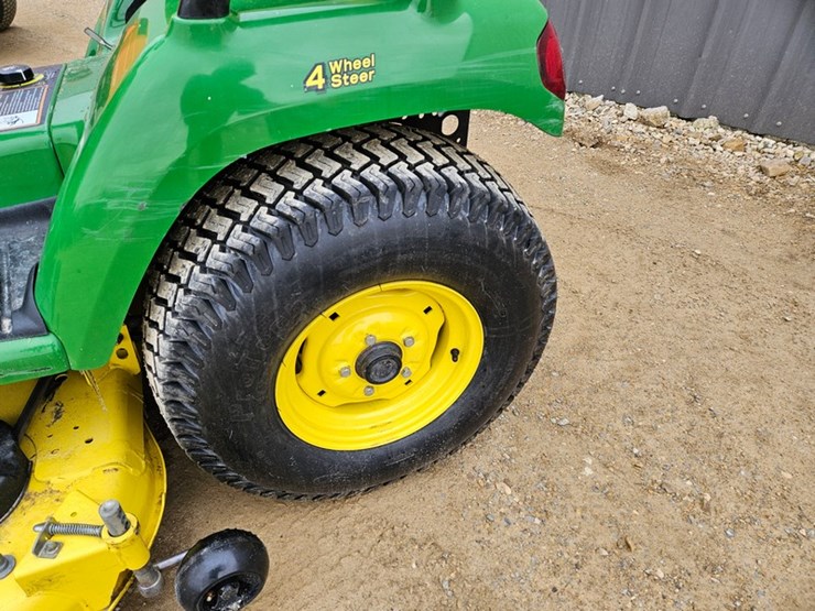 2011-john-deere-x724-image-10