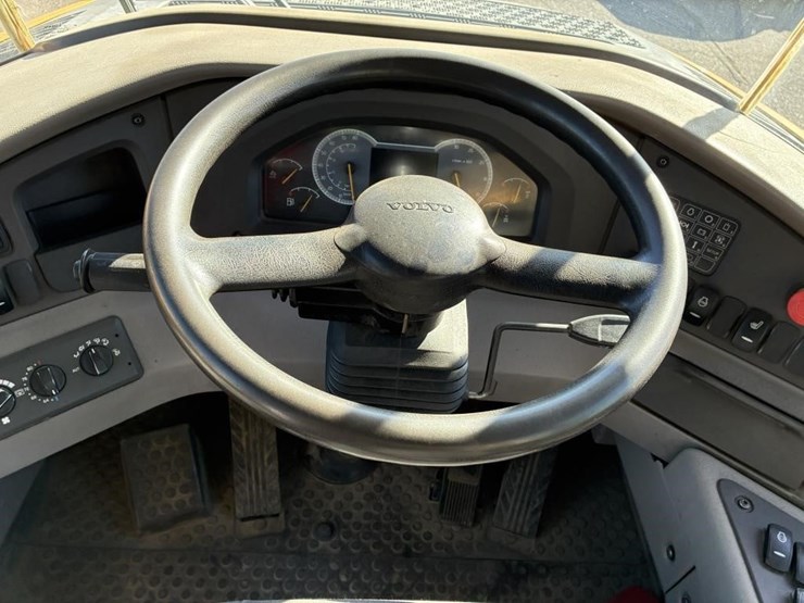 2018-volvo-a45g-image-21