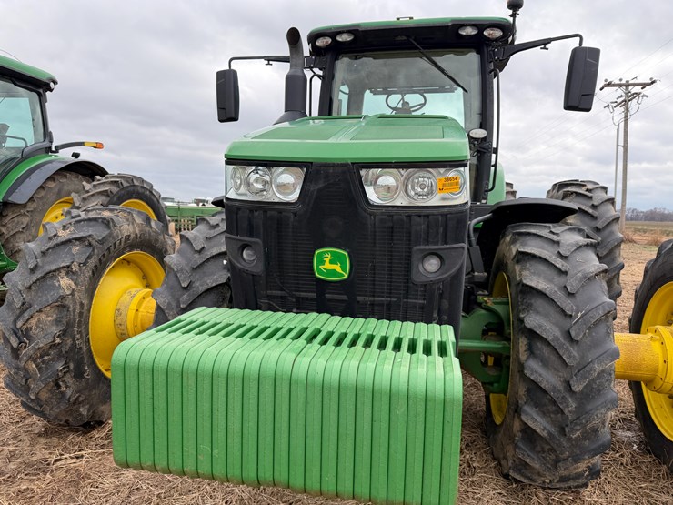 2017-john-deere-8270r-image-35