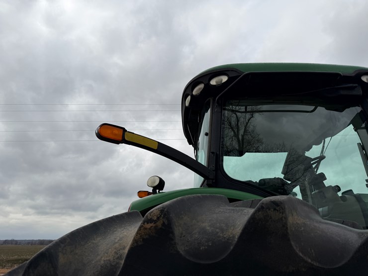 2017-john-deere-8270r-image-44