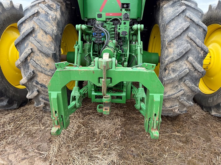 2017-john-deere-8270r-image-22