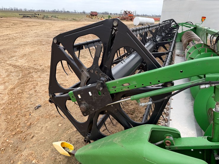 2012-john-deere-630f-image-17