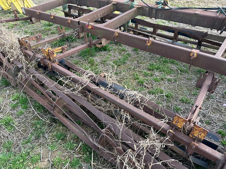 #38708-•-forrest-city-machine-works-26'-chopper-image-38