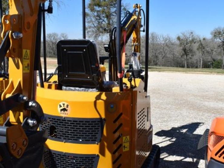 ats-rt15r-mini-excavator-(serial-#-25121619)-image-4