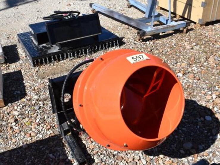 mini-skid-steer-concrete-mixer-image-1