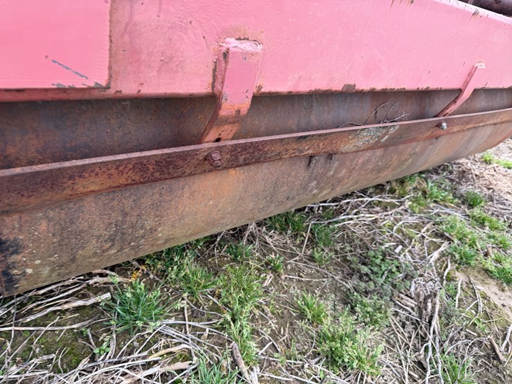 #38713-•-w&a-1726-8-row-38"-bedder-roller-image-16