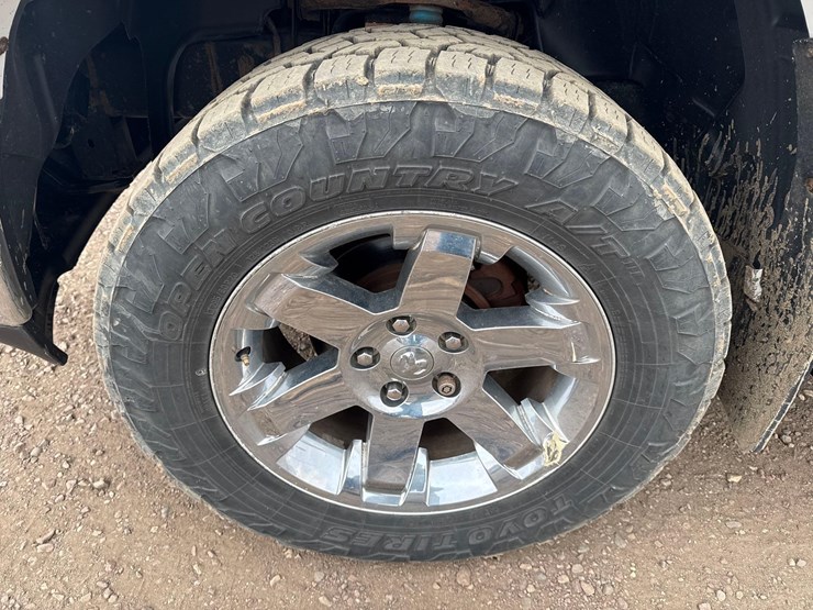 2012-dodge-ram-1500-image-12