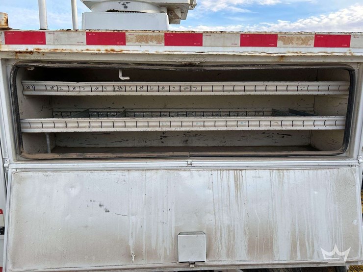 2004-international-durastar-4300-image-29