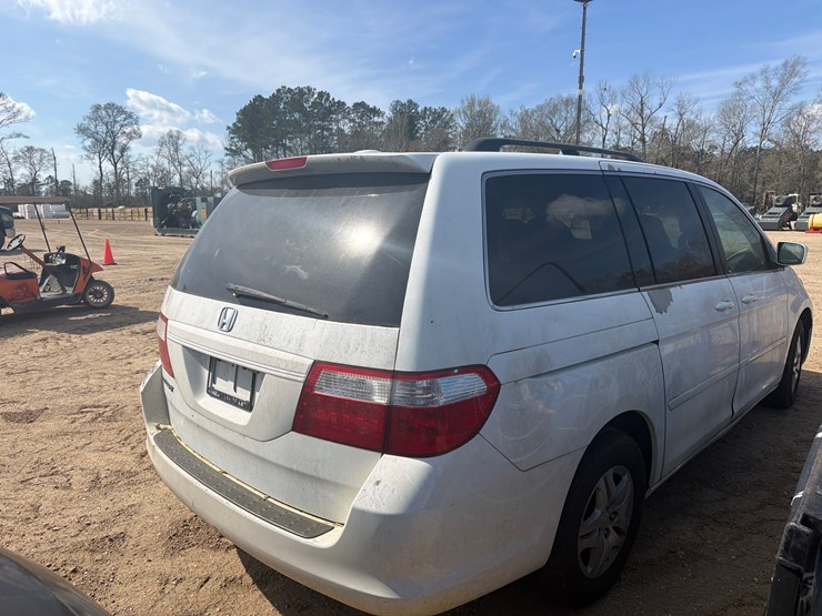 2007-honda-odyssey-image-4