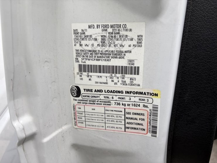 2011-ford-f150-xlt-image-18