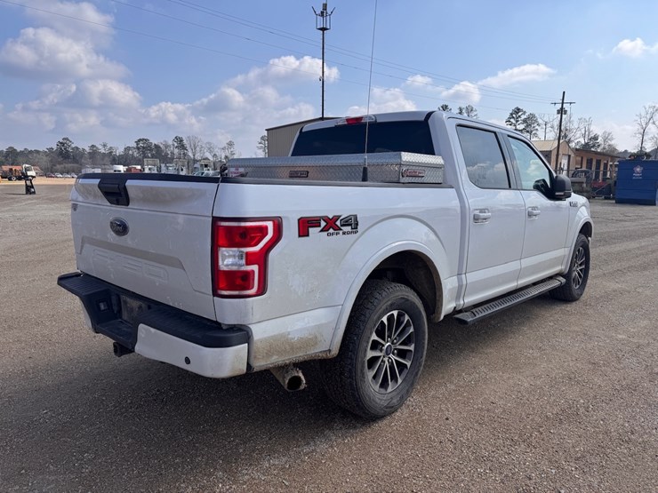 ford-f150-xlt-image-4