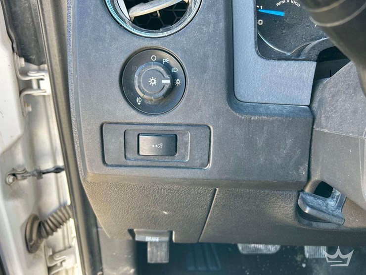 2014-ford-f150-image-15